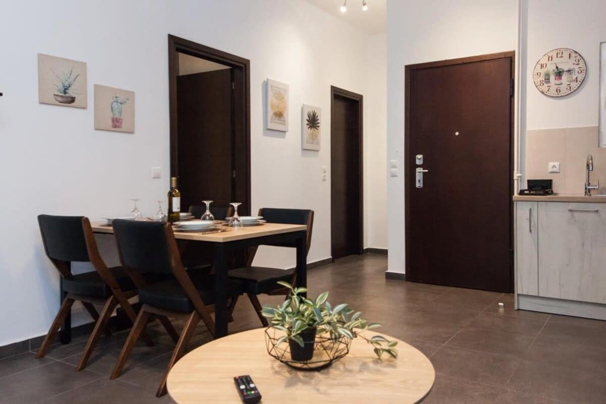 Elegant Urban Escape 1 Bd Apt In Kolonaki Apartment เอเธนส์ ภายนอก รูปภาพ