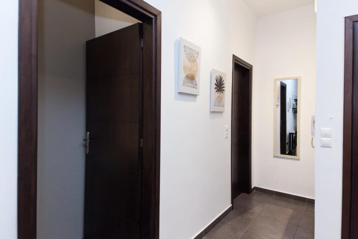 Elegant Urban Escape 1 Bd Apt In Kolonaki Apartment เอเธนส์ ภายนอก รูปภาพ
